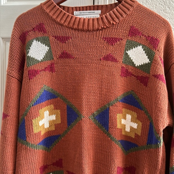 Women's Oversized Sweater - Picture 3 of 6